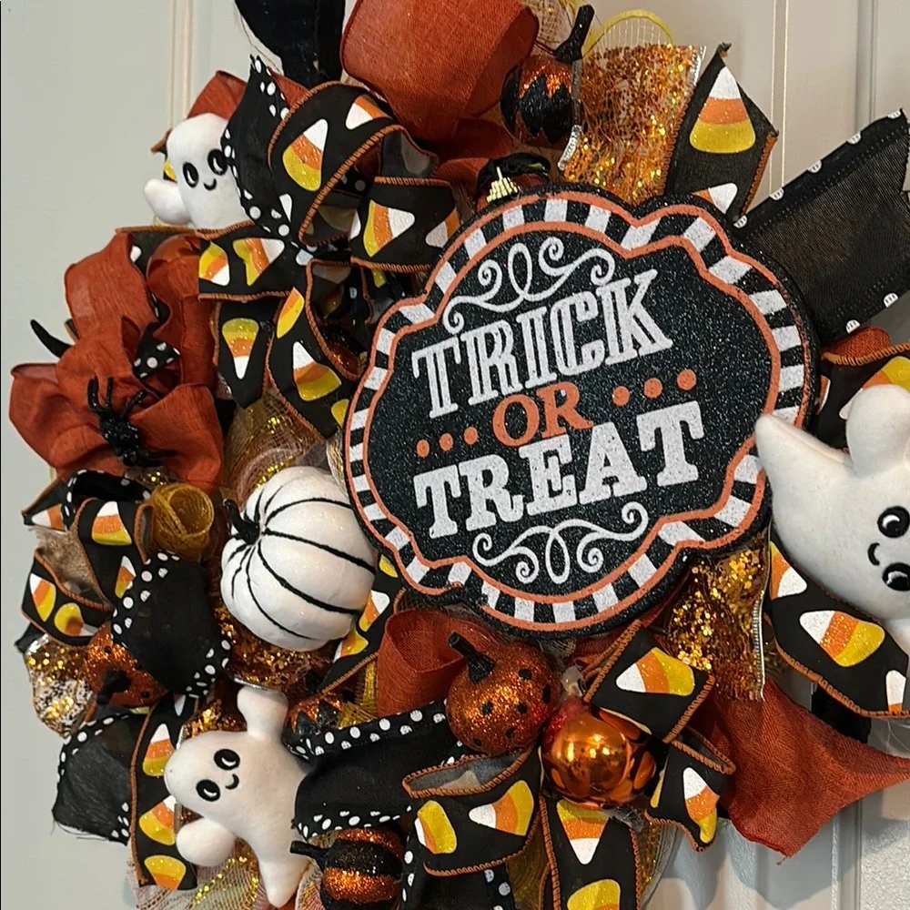 HALLOWEEN WREATH Fall Hand Crafted Trick Treat Wreath Custom Design FINAL SALE